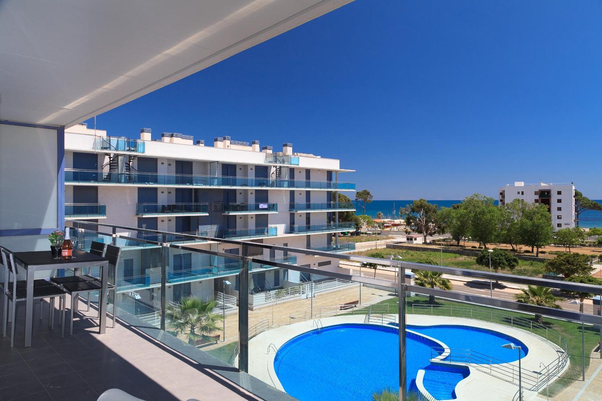 Uhc Mar Augusta Family Complex Cambrils Exterior foto