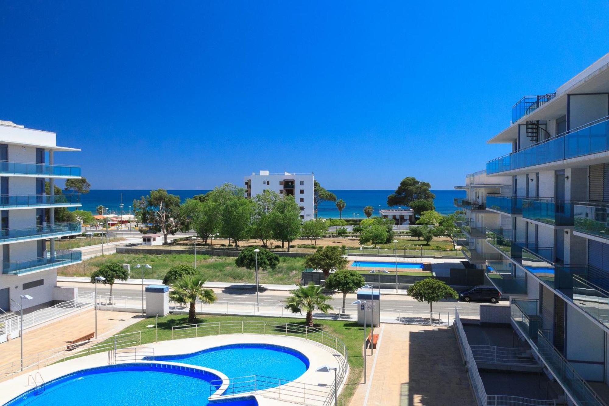 Uhc Mar Augusta Family Complex Cambrils Quarto foto